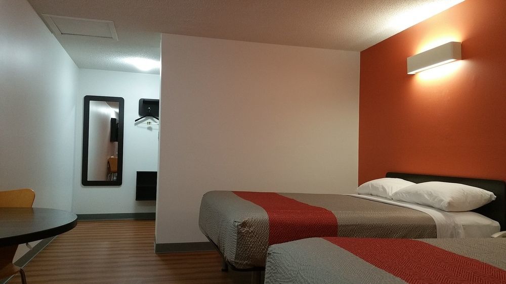 Motel 6-Fort Nelson, Bc Exterior photo